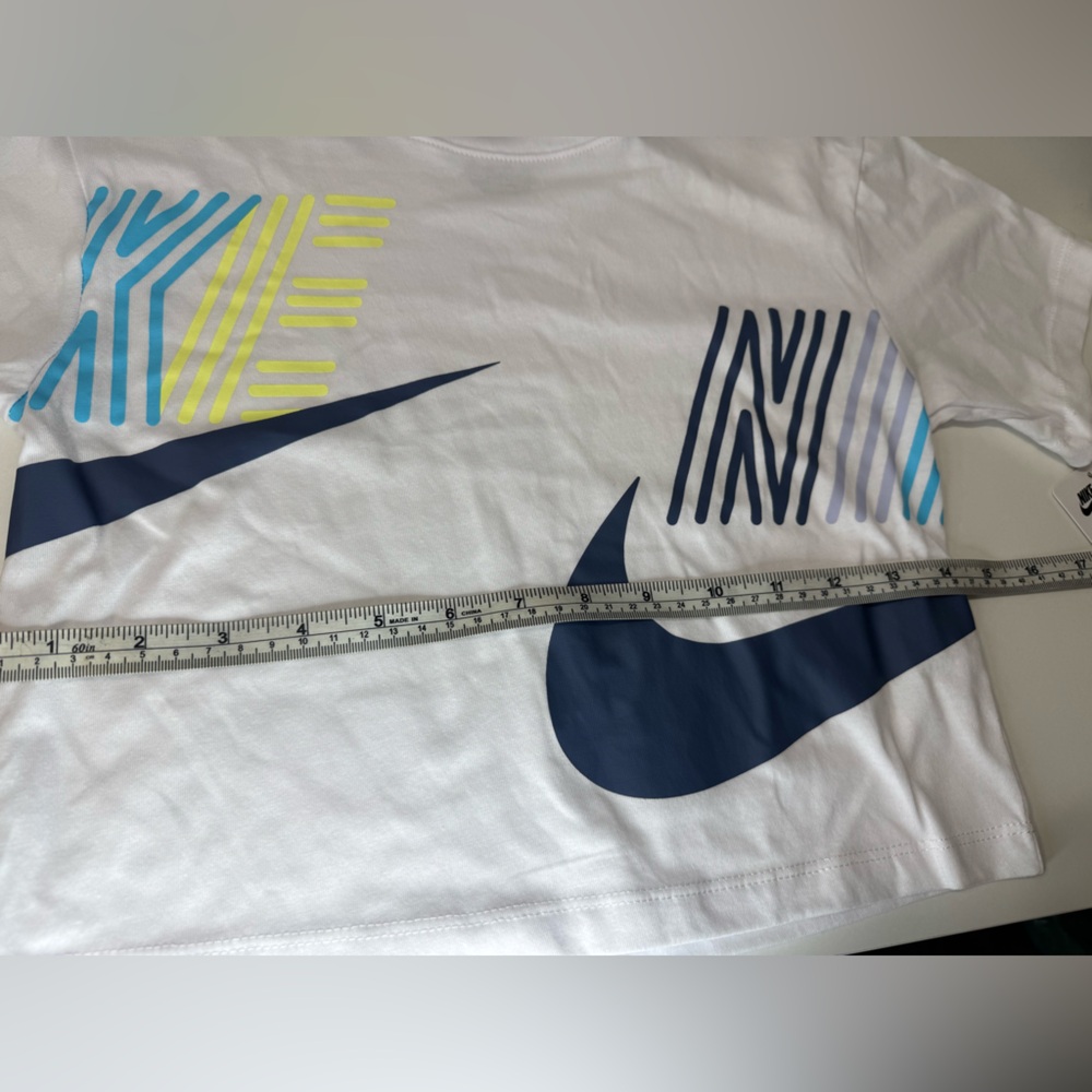 NWT Nike Girl crop top Size 6 - Picture 5 of 7